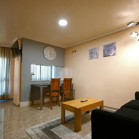 Guest house H. O Lar 2*