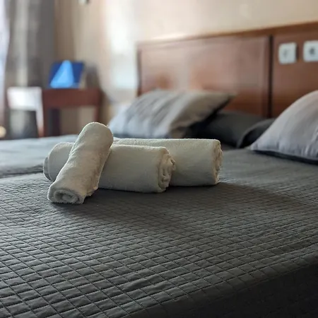 H. O Lar Pensión Barco de Valdeorras