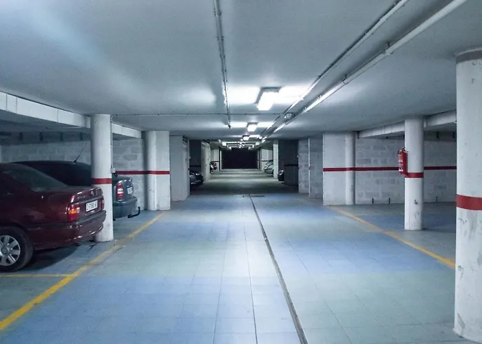 H. O Lar O Barco de Valdeorras